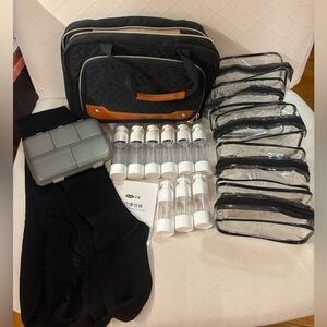 Travel organizer bag set w/ toiletry bag and airless pump bottles